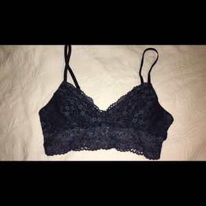 NWOT Gilly Hicks size small navy lace bralette